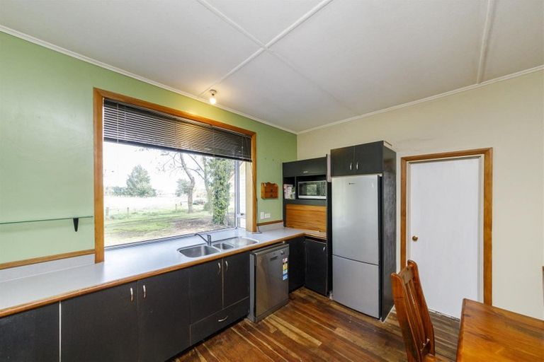 Photo of property in 1403a State Highway 1, Marton, 4787