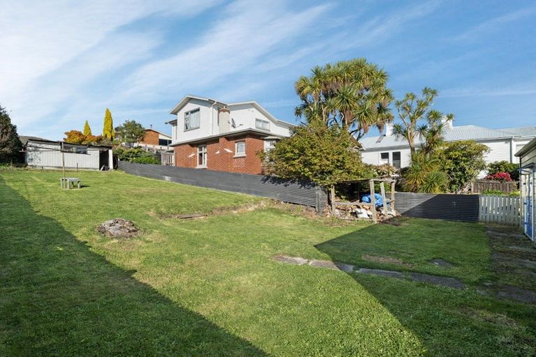 Photo of property in 27 Galloway Street, Mornington, Dunedin, 9011
