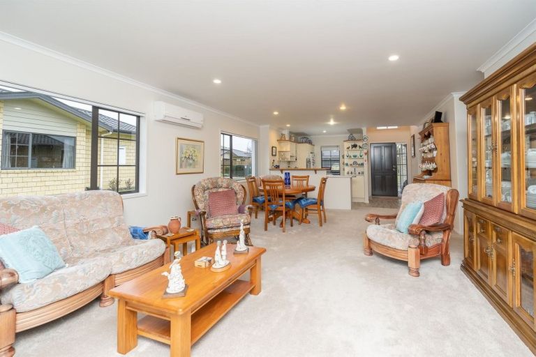 Photo of property in Bramley Gardens, 40/3u Turnbury Court, Rototuna, Hamilton, 3210