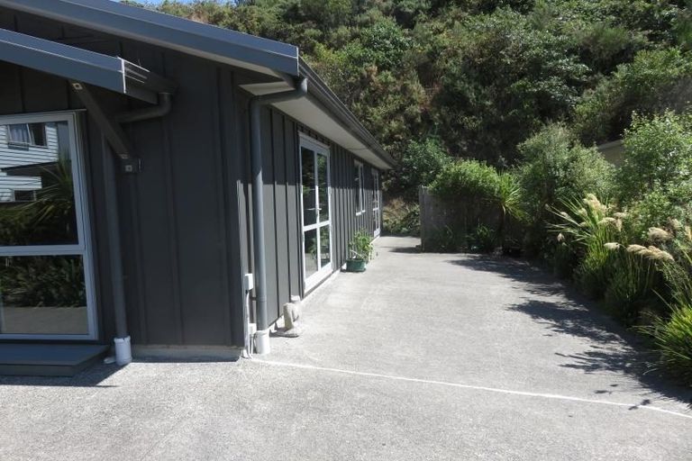 Photo of property in 138 Fraser Avenue, Johnsonville, Wellington, 6037