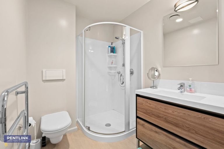 Photo of property in 16 Adams Avenue, Mount Maunganui, 3116