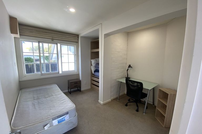 Photo of property in 105a Hinau Street, Riccarton, Christchurch, 8041