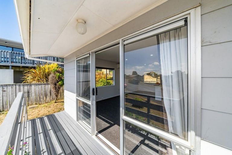 Photo of property in 12 Adventure Drive, Whitby, Porirua, 5024