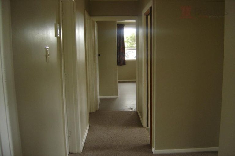 Photo of property in 57 Guildford Street, Burnside, Christchurch, 8053