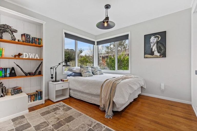 Photo of property in 5 Tainui Street, Torbay, Auckland, 0630