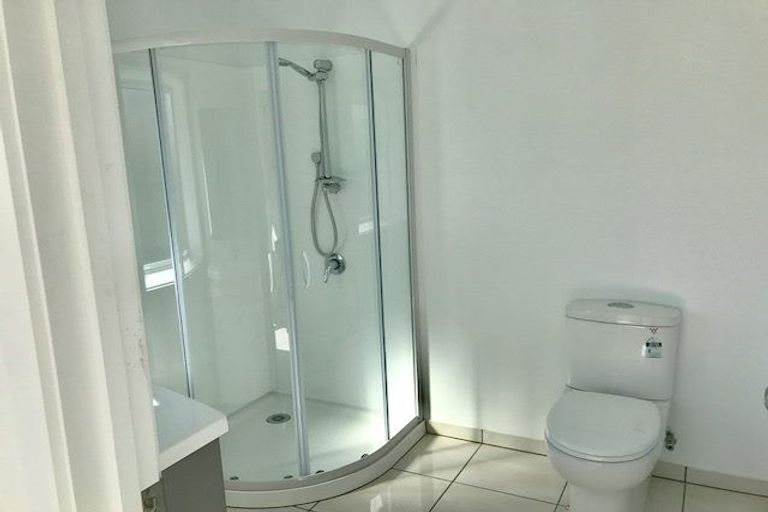 Photo of property in 203 Estuary Road, South New Brighton, Christchurch, 8062