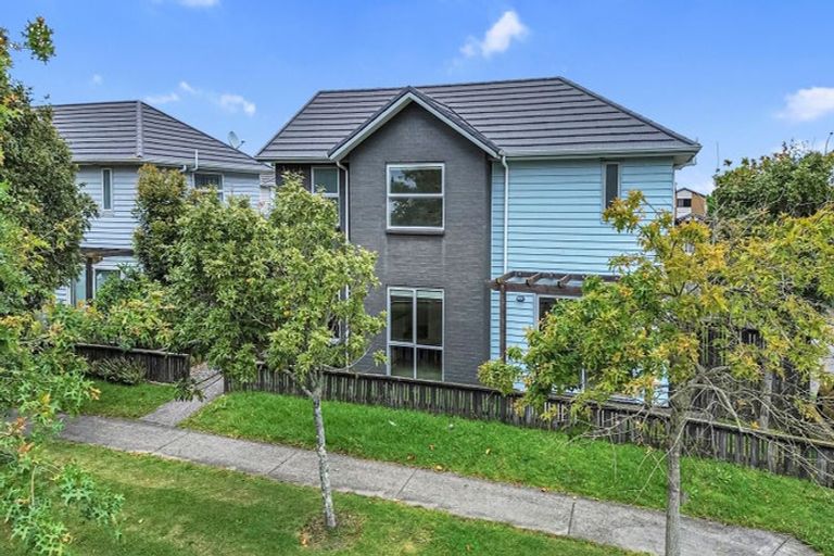 Photo of property in 14 Pipipi Crescent, Takanini, 2112