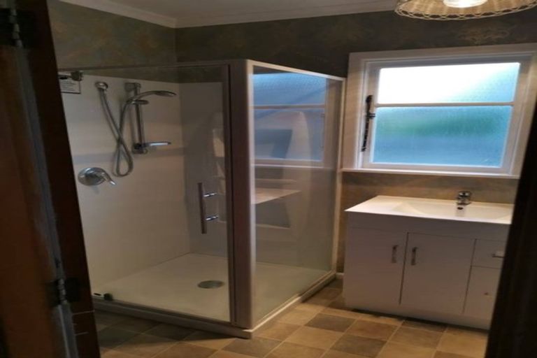 Photo of property in 18 Vivian Street, Burwood, Christchurch, 8083