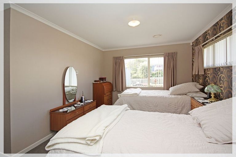 Photo of property in 8 Teppett Place, Foxton Beach, Foxton, 4815