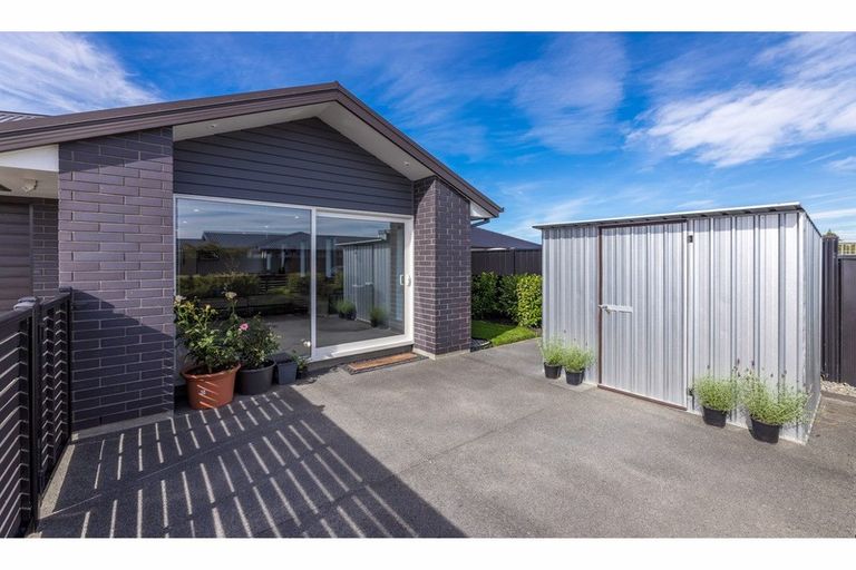 Photo of property in 19 Heney Street, Kaiapoi, 7630