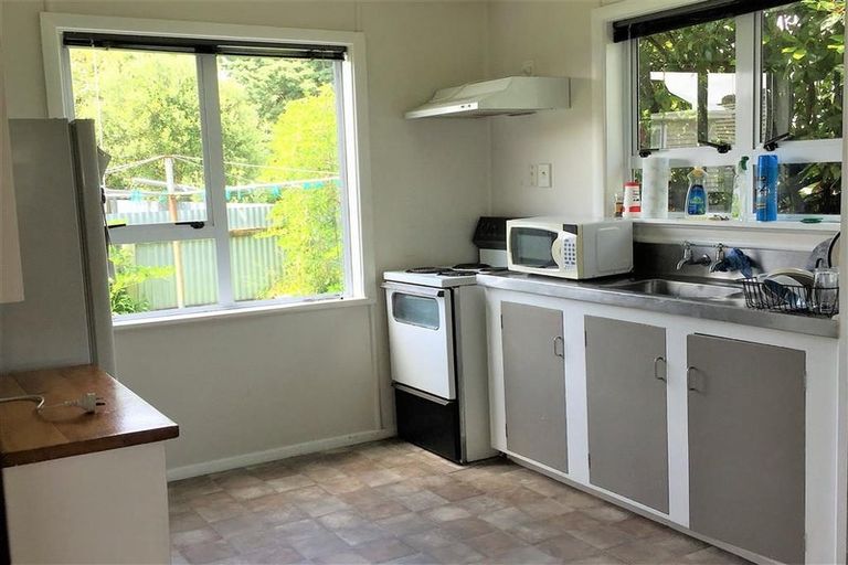 Photo of property in 27 Albert Street, Palmerston North, 4414