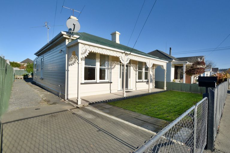 Photo of property in 37 Douglas Street, Saint Kilda, Dunedin, 9012