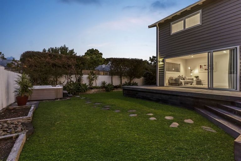Photo of property in 88 Nile Road, Milford, Auckland, 0620