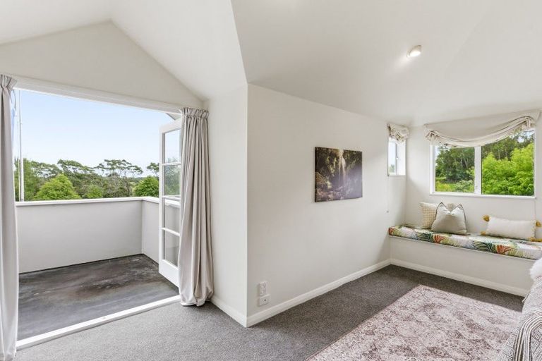 Photo of property in 19 Hadfield Road, Peka Peka, Waikanae, 5391