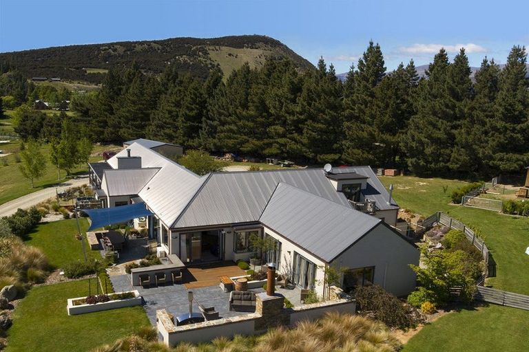 Photo of property in 137 Anderson Road, Wanaka, 9305