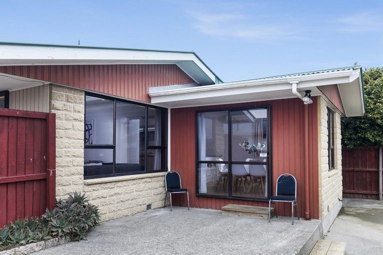 Photo of property in 34 Witham Street, Hornby, Christchurch, 8042