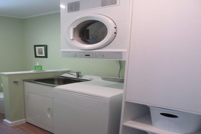 Photo of property in 74 West Street, Greytown, 5712