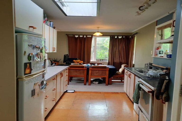 Photo of property in 9 Highbury Road, Highbury, Wellington, 6012