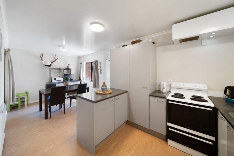 Photo of property in 81 Tilberg Street, Favona, Auckland, 2024