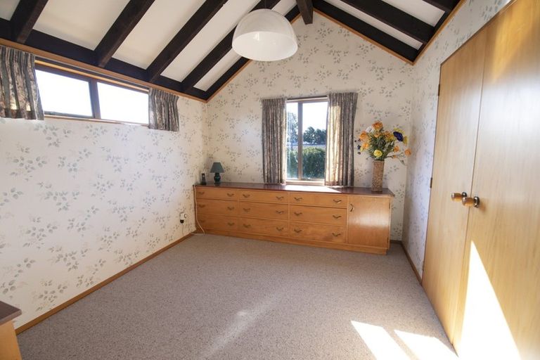 Photo of property in 64a Avondale Road, Taradale, Napier, 4112