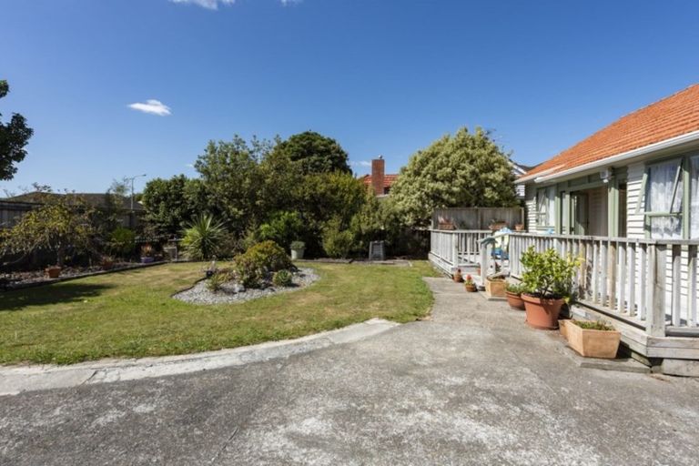 Photo of property in 16 Jutland Street, Waterloo, Lower Hutt, 5011