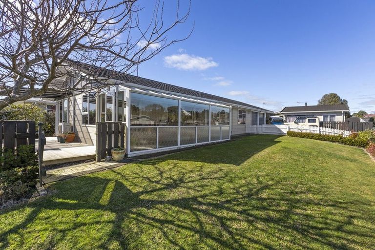 Photo of property in 176 Parklands Avenue, Bell Block, New Plymouth, 4312