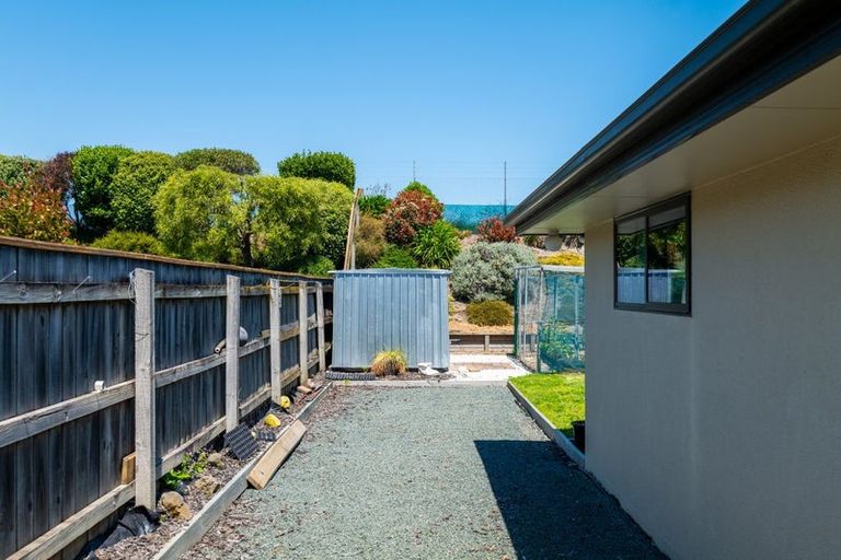 Photo of property in 15 Kendall View, Stoke, Nelson, 7011