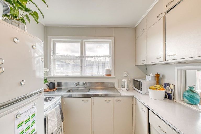 Photo of property in 3/31 Hillside Drive, Maoribank, Upper Hutt, 5018