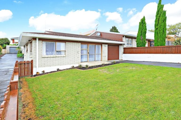 Photo of property in 3/14 Menary Street, Papakura, 2110
