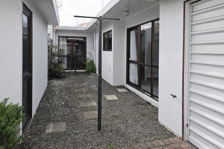 Photo of property in 32b Charles Street, Westshore, Napier, 4110