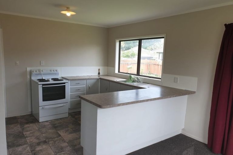 Photo of property in 24 Growers Lane, Mangere East, Auckland, 2024
