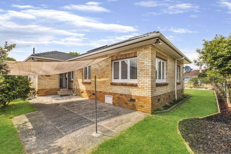 Photo of property in 2 Gibson Road, Tuakau, 2121