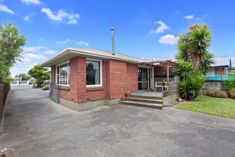 Photo of property in 335 Selwyn Street, Addington, Christchurch, 8024