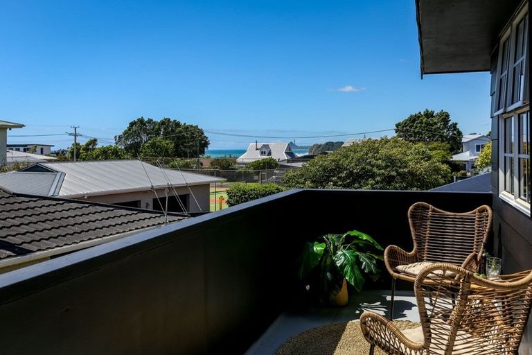 Photo of property in 23 Linda Street, Oakura, 4314