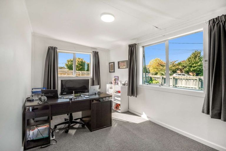 Photo of property in 42 Thomson Street, Tinwald, Ashburton, 7700
