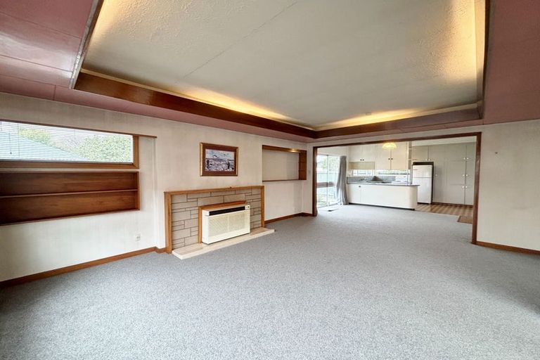 Photo of property in 8 Fatima Street, Redwood, Christchurch, 8051