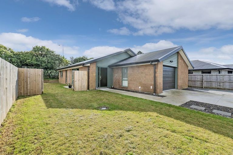 Photo of property in 31 Dalwood Crescent, Rolleston, 7614