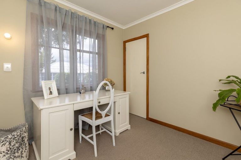 Photo of property in 5 Eatwell Avenue, Paraparaumu Beach, Paraparaumu, 5032