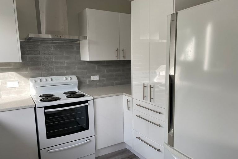 Photo of property in 12 Harland Street, Brooklyn, Wellington, 6021