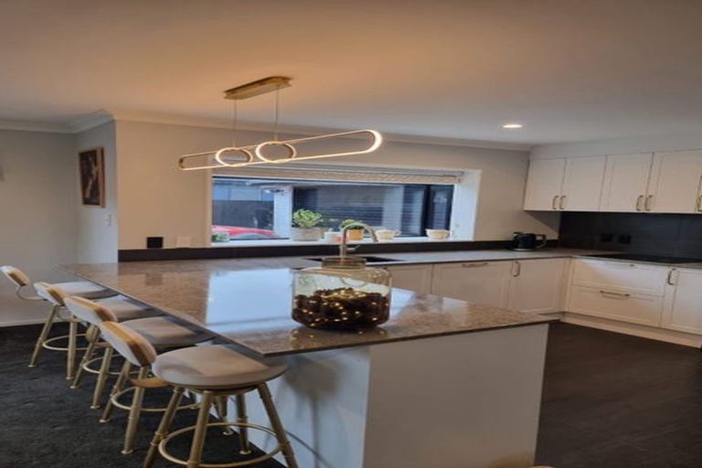 Photo of property in 10 Glastonbury Drive, Burwood, Christchurch, 8083