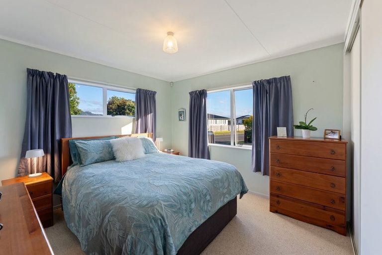 Photo of property in 111 Makarini Street, Paraparaumu, 5032