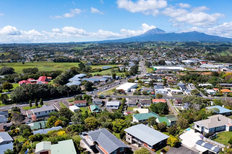 Photo of property in 14c Melrose Street, Spotswood, New Plymouth, 4310