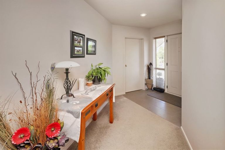 Photo of property in 34 Shenley Drive, Belfast, Christchurch, 8051