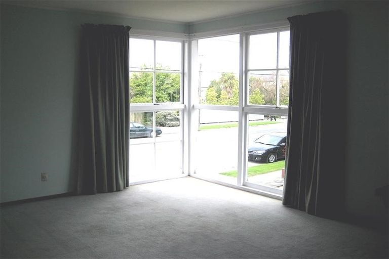 Photo of property in 1/225 Edgeware Road, Edgeware, Christchurch, 8013