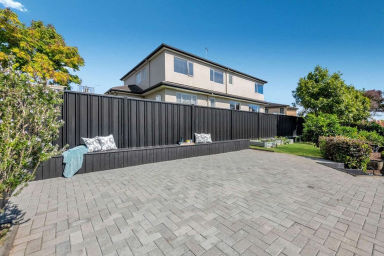 Photo of property in 19 Skye Road, East Tamaki Heights, Auckland, 2016