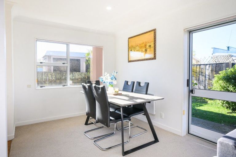 Photo of property in 50a Burns Avenue, Takaro, Palmerston North, 4412