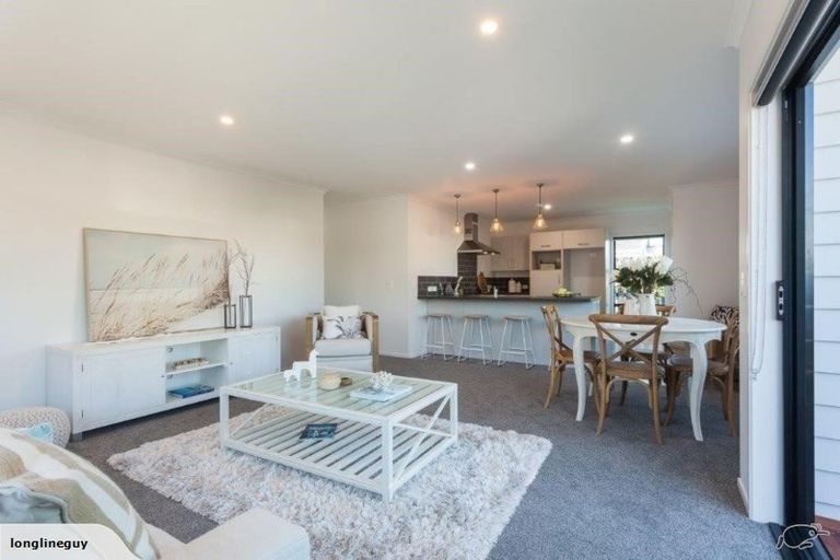 Photo of property in 77a Simpson Road, Papamoa Beach, Papamoa, 3118