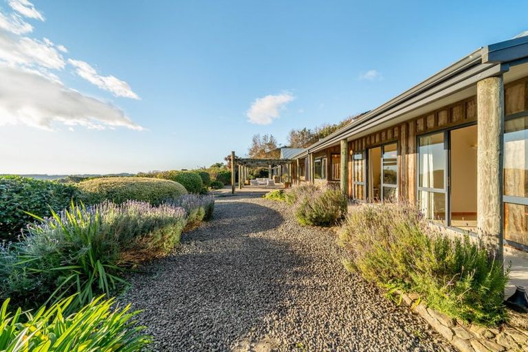 Photo of property in 55 Octavius Road, Peka Peka, Waikanae, 5391