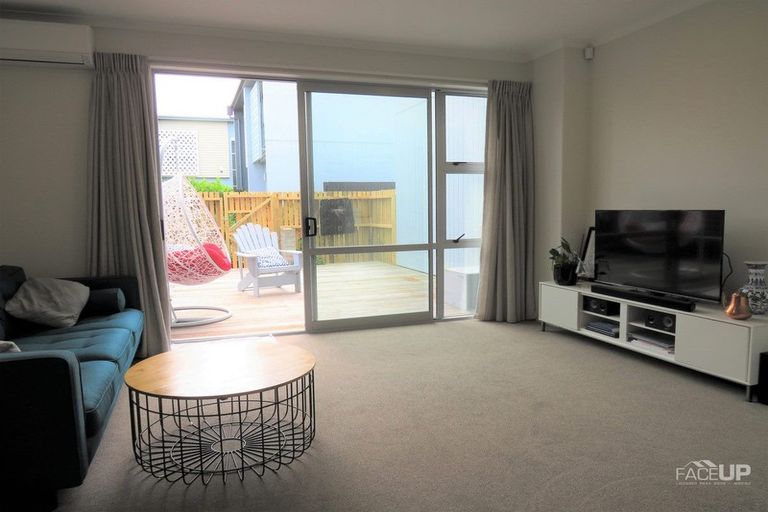 Photo of property in 26 Oioi Road, Hobsonville, Auckland, 0616