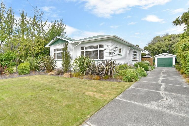 Photo of property in 5 Garnett Avenue, Spreydon, Christchurch, 8024